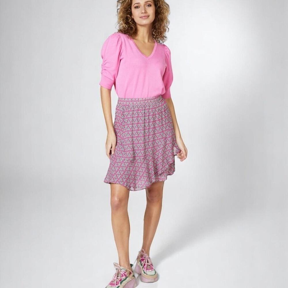 EsQualo Women’s Tiered Mini Skirt Sz Small Flounce Shimmer Pink Floral Pull On
